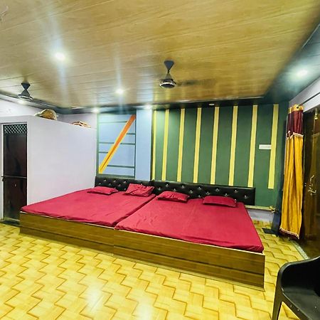 Kailash Inn Guest House 瓦拉纳西 外观 照片